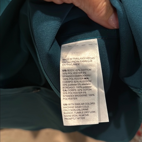 Chico's Elegant Dark Green Button Down Blouse size XL - Picture 3 of 6